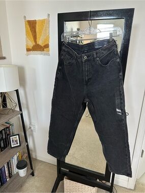american eagle | black strigid mom jeans